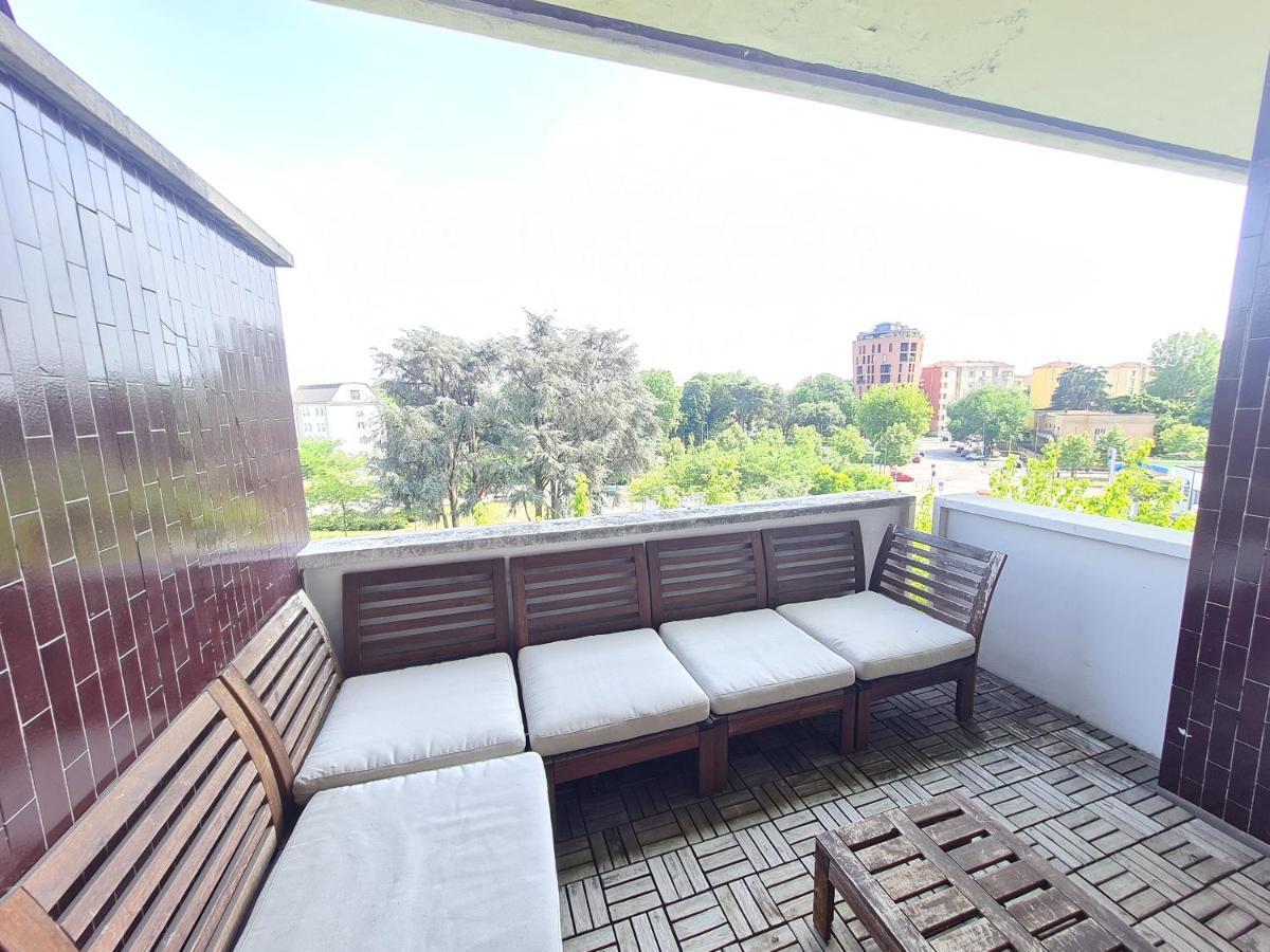 Ottoboni Charme Apartment With Terrace ミラノ エクステリア 写真
